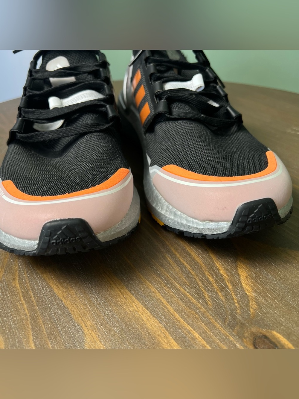 ADIDAS Ultra Boost Winter.RDY Running Shoes Black Signal Orange Size 9.5 Men's - Picture 5 of 14